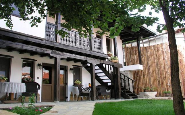 Guest Rooms Bela Neda Veliko Tŭrnovo Eksteriør bilde